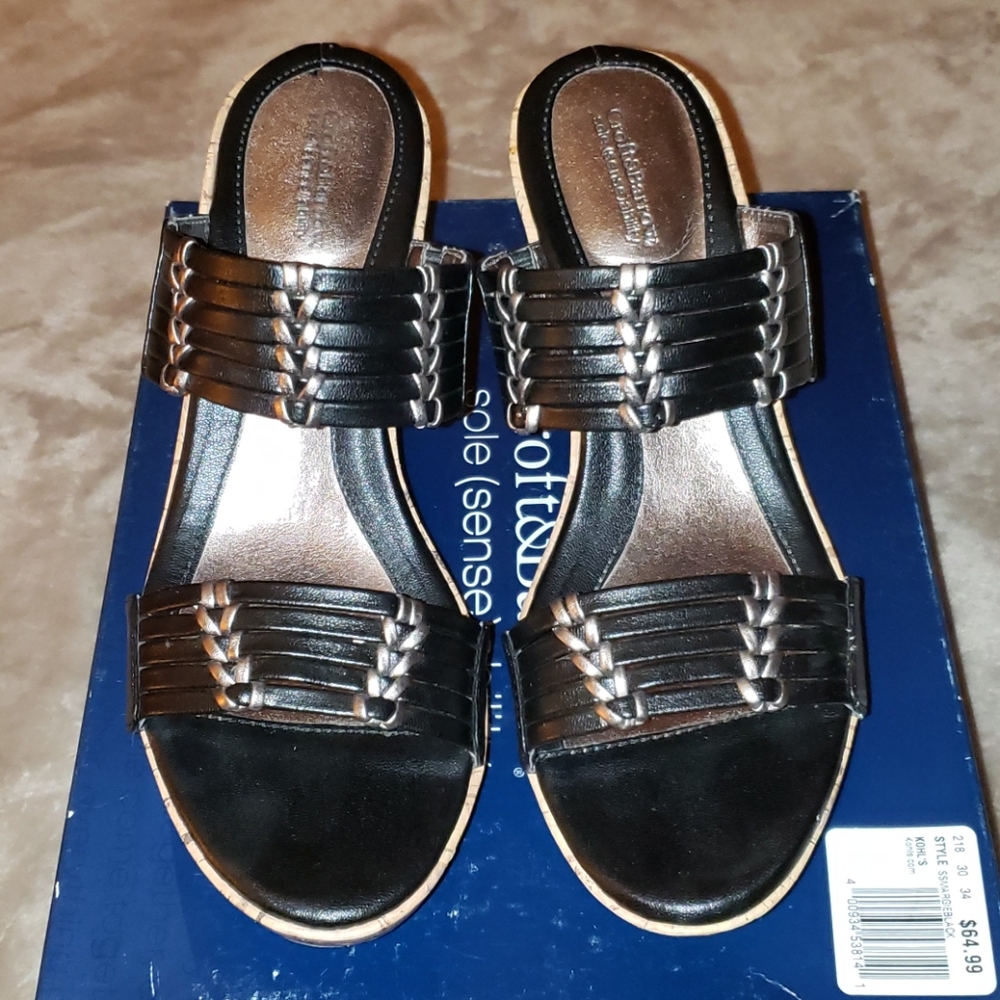 Worn twice!! CROFT & BARROW WEDGES